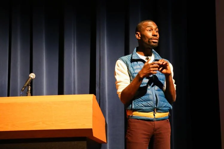 DeRay McKesson speaks at conference